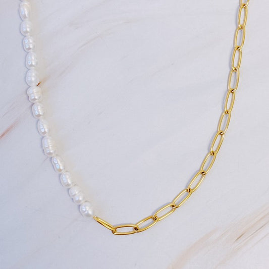 Freshwater Pearls And Chain Necklace